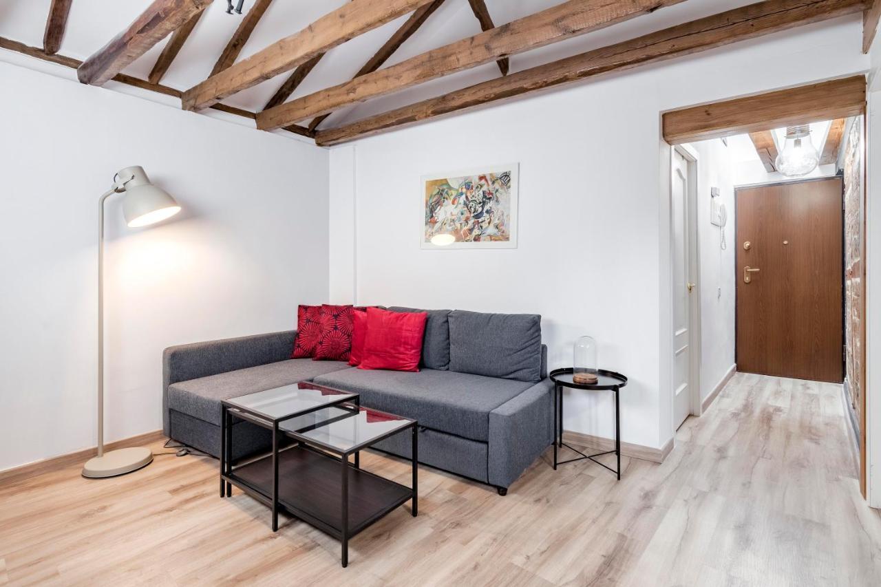 Estupendo Apartamento En El Centro De Мадрид Екстериор снимка